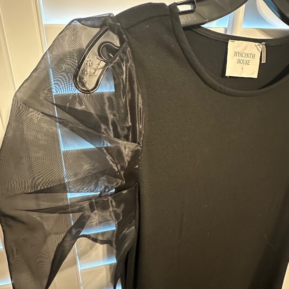 Hyacinth House Black Tulle Sleeve Darby Dress - Picture 9 of 9